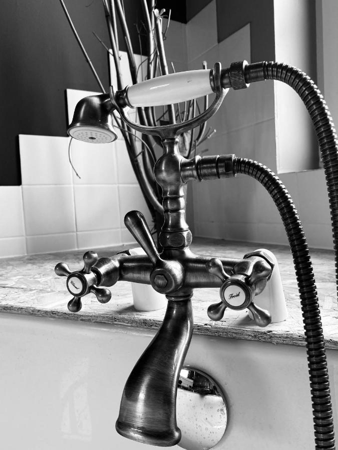 Bed and Breakfast Hypolite Avesnes-sur-Helpe Екстер'єр фото